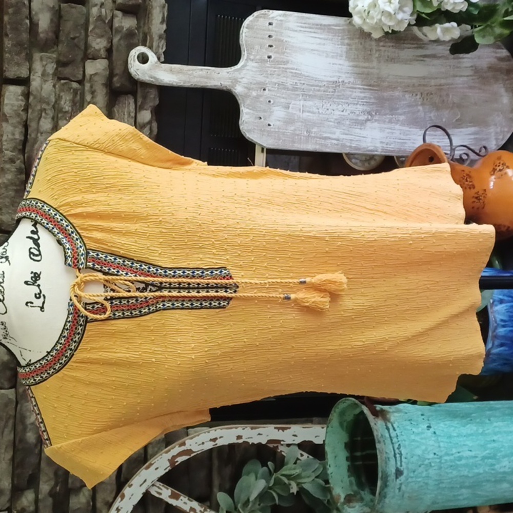 🌻Tunic Top by DR2